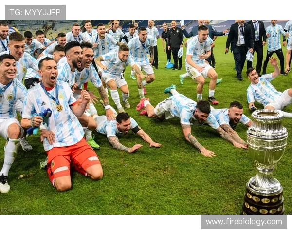 德保罗圆梦首夺联赛桂冠继世界杯美洲杯之后再添荣耀时刻新章节点 德保罗圆梦首夺联赛桂冠继世界杯美洲杯之后再添荣耀时刻新章节点